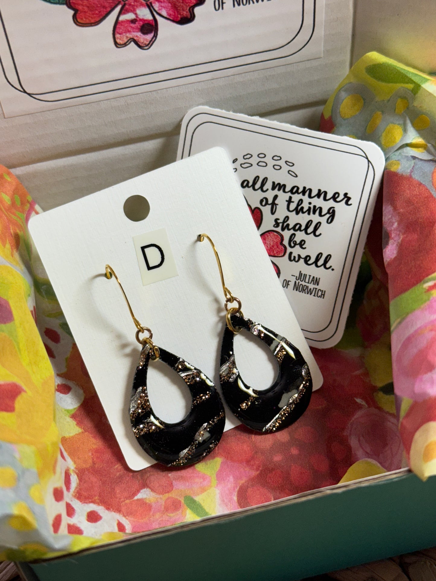 Signature Style Subscription Box! You Pick: April/May 2025