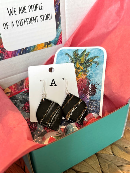 Signature Style Subscription Box! You Pick: April/May 2025