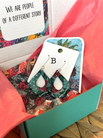 Signature Style Subscription Box! You Pick: April/May 2025