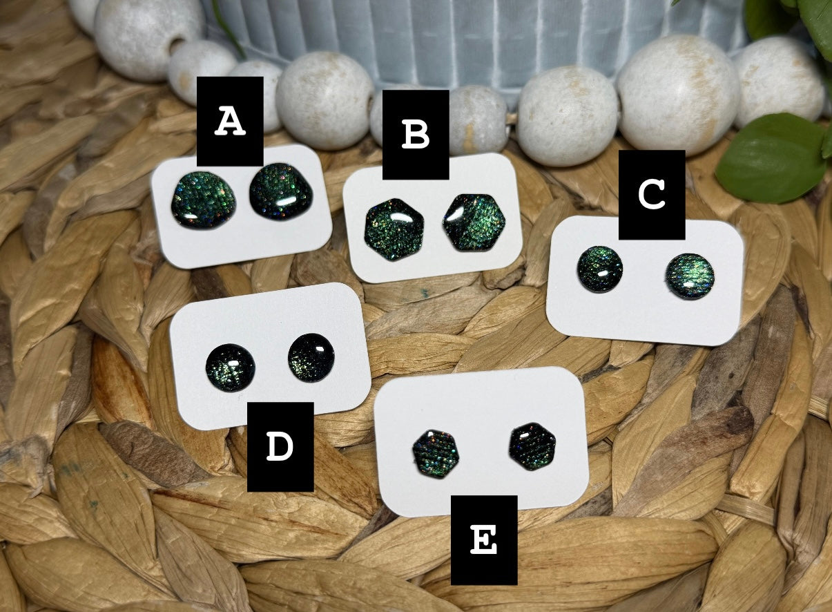 Color-shift stud earrings!