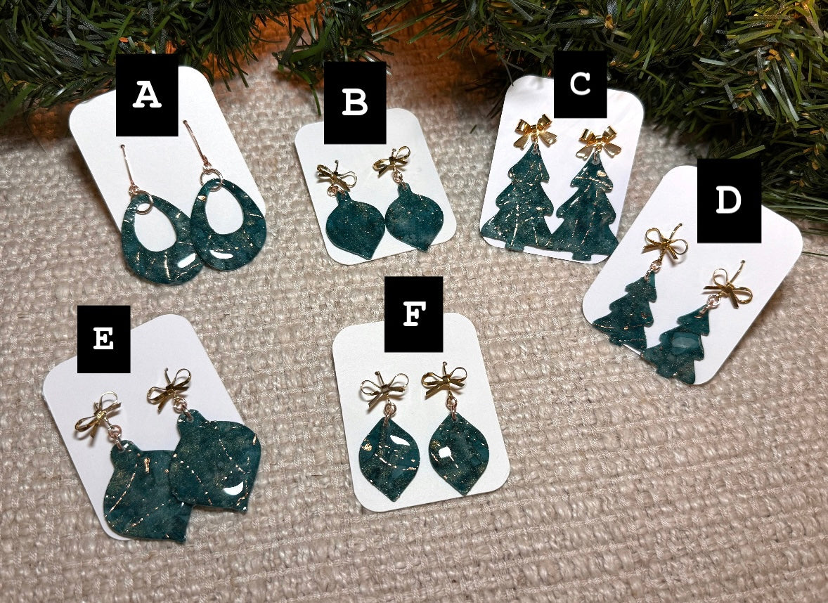 Christmas ‘25: Dark Teal and gold