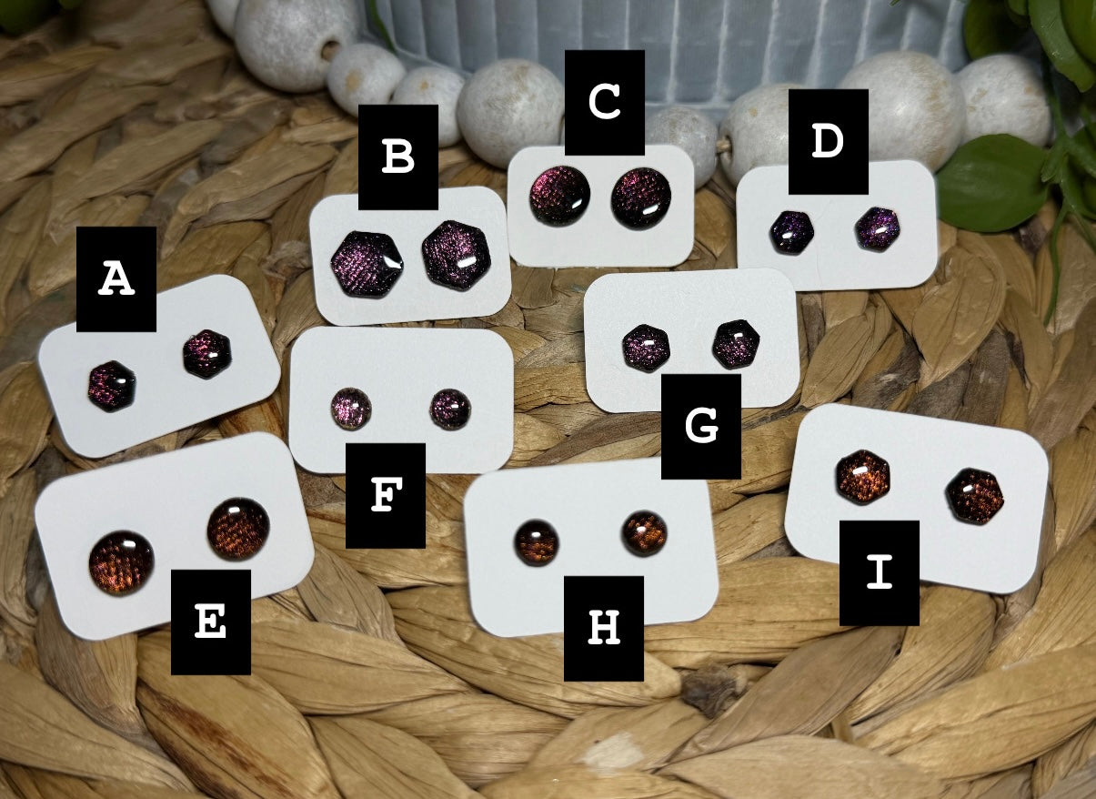 Color-shift stud earrings!