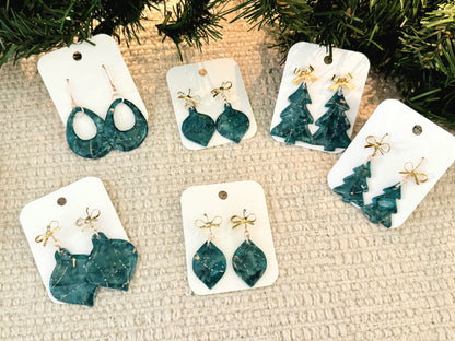 Christmas ‘25: Dark Teal and gold